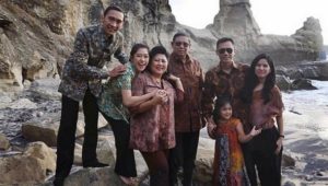 Gara-gara foto ini, Bu Ani sebut pengguna instagram bodoh
