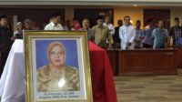 Ketua DPRD Sumbar Lepas Alm.Hasranita