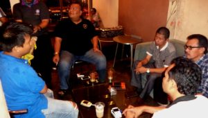 Sejumlah Jurnalis Bersilaturahmi Bersama Desri Ayunda