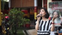 Roadshow “Terpukau”, Astrid Obati Rindu Penggemarnya di Padang