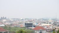 Kabut Asap Mulai Selimuti Kota Padang