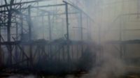 Kandang Ayam pun Juga Bisa Terbakar