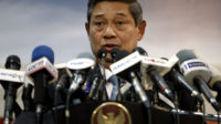 SBY Tak Jadi Mendarat di Padang, Langsung ke Riau