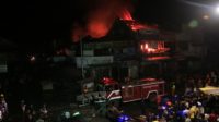 Pasar Raya Terbakar, Tujuh Petak Ruko Ludes