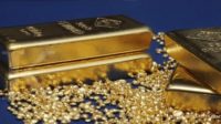 Di Asia, Emas Kembali Jatuh Dibawah US$ 1.300