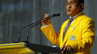 Amankan Tiket, Golkar Sebaiknya Tinggalkan Ical