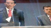 Selipan Kertas di Jas Jokowi, Kertas Contekan?