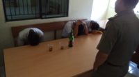 Tertangkap Basah Minum Miras, Satpol PP Amankan Tiga Pelajar