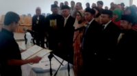 Gubernur Lantik Lima Komisioner KIP