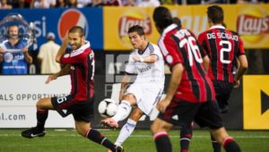 Dubai Football Challenge : AC Milan 4-2 Real Madrid
