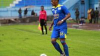 Semen Padang Bantah Rekrut Irsyad