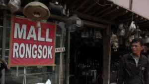 Mall Rongsok, Ladang Uang dari Barang Bekas