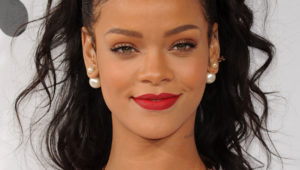 Adele Ingin Punya Rihanna