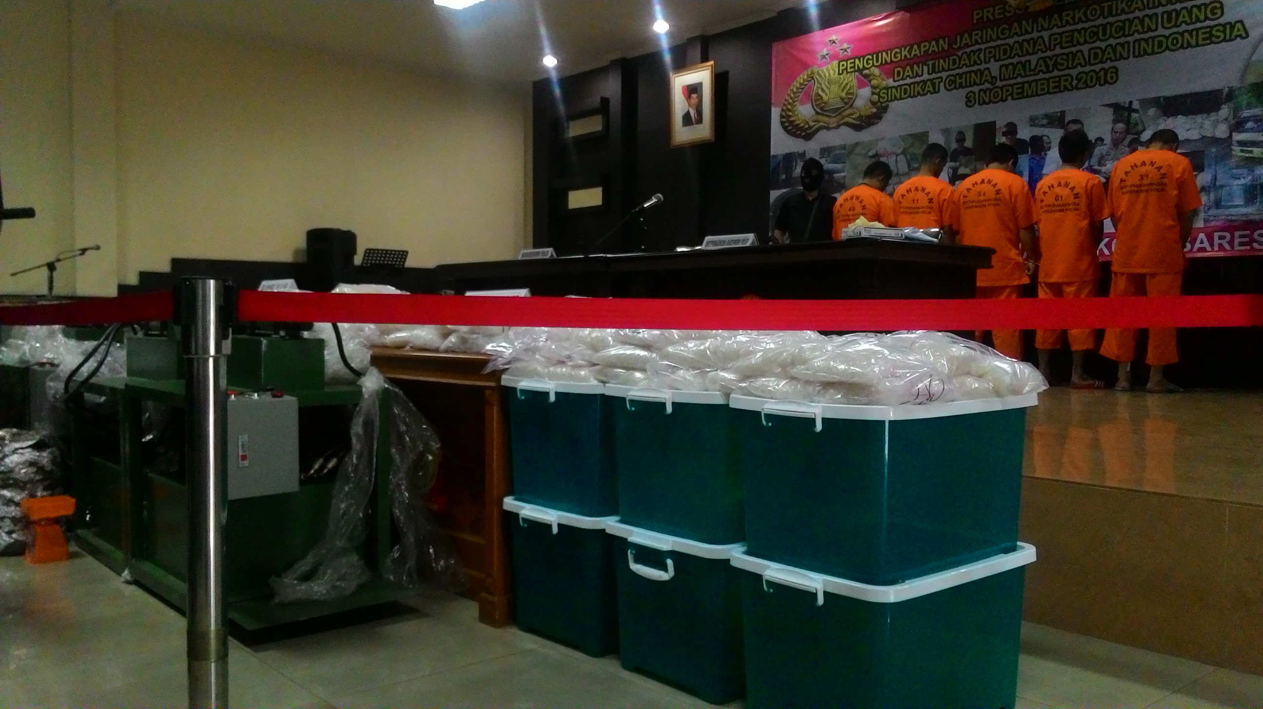 Dua sindikat Narkoba Internasional yang ditangkap Bareskrim Polri. Foto : Istimewa