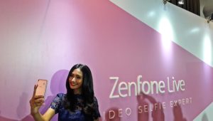 Asus Zenfone Live Jawaban Bagi Pencinta Live Streaming