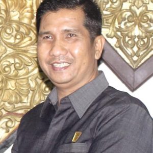 Ketua DPRD Kota Padang Erisman (F-Gerindra)
