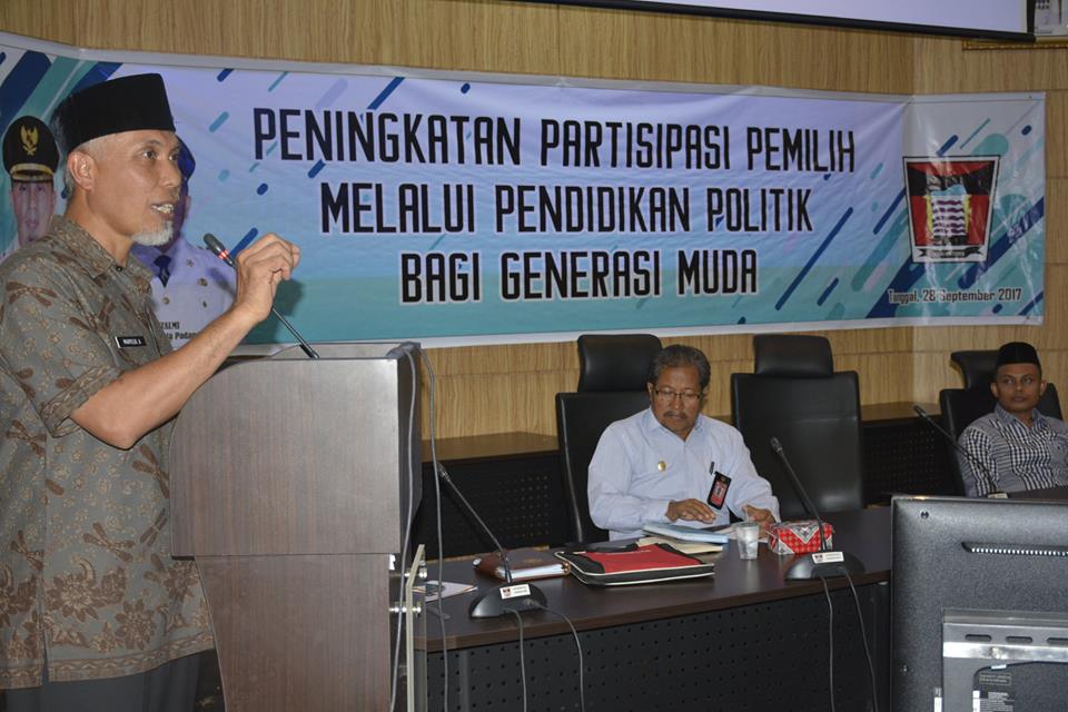 Sosialisasi Pendidikan Politik bagi Generasi Muda di Ruang Abu Bakar Ja’ar Balaikota, Kamis (28/9/2017).