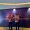 Chief Brand Officer Lazada Group Bob Sprengers dan Regional Director ASUS South East Asia Benjamin Yeh saat MoU kerjasama penjualan smartphone Asus terbaru. Foto : Asus Indonesia