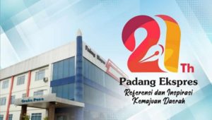 Padang Ekspres Gelar Syukuran dan Baksos di Usia 21 Tahun