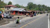 Kecelakaan Tragis di Jalan Raya Padang Panjang-Bukittinggi: Motor dan Truk Bertabrakan