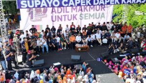 Anies Baswedan Ajak Massa Perubahan di Sumbar Beri Semangat Kemenangan
