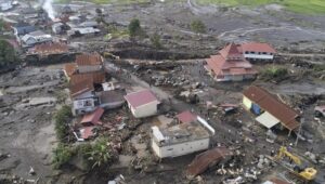 Empat Langkah BNPB Tangani Banjir Lahar Dingin Gunung Marapi