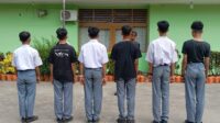 Enam Pelajar SMK Diamankan Satpol PP Padang saat Bermain Biliar