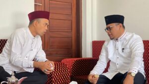 Dukungan UAS Antar M Iqbal Menuju Kursi Cawako Padang