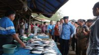 Hari Pertama Kampanye, Mahyeldi Sambangi Pasar Kataping Pariaman
