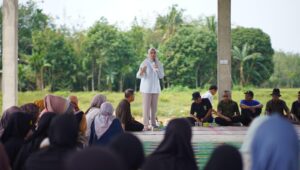 Sulap Sampah Jadi Pupuk, Annisa Bakal Gerakan Ekonomi Dharmasraya