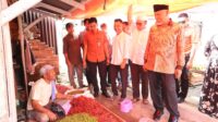 Mahyeldi Blusukan ke Pasar Kampung Baru, Dengarkan Aspirasi Pedagang