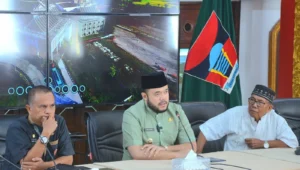 Wali Kota Padang Komitmen Tingkatkan Pasar Raya Padang