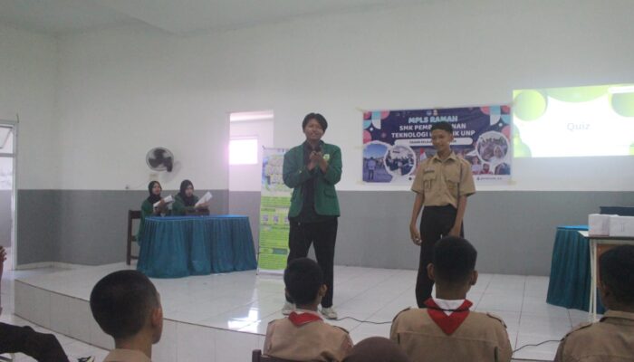Green Rangers Unand Edukasi Siswa SMK Pembangunan UNP tentang Kota Hijau
