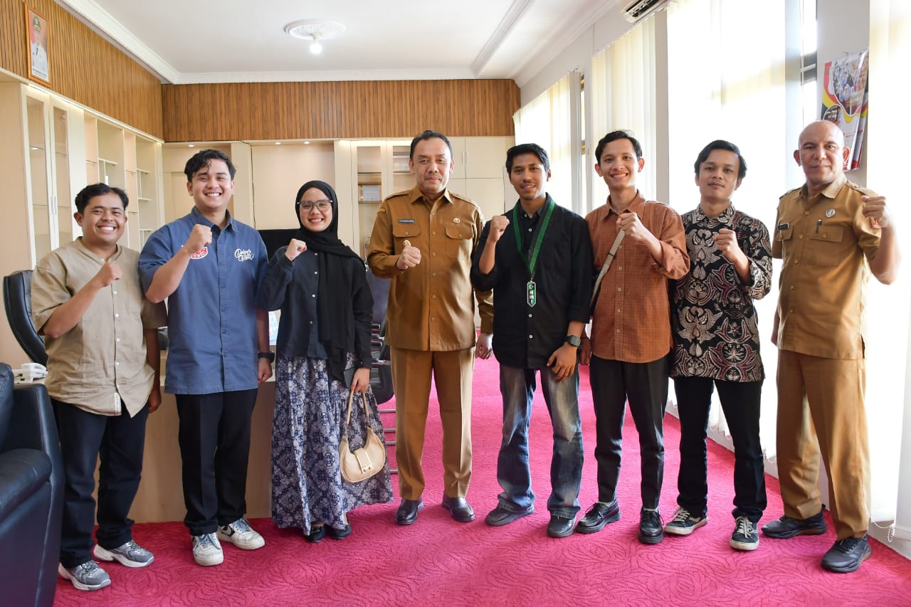 wabup-agam-ajak-hmi-cabang-bukittinggi/agam-dukung-program-pemerintah-daerah