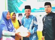 Baznas Pariaman Serahkan Sembako ke Yatim dan Keluarga
