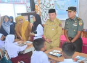 Makan Bergizi Gratis Dimulai di Padang, Dukung Indonesia Emas
