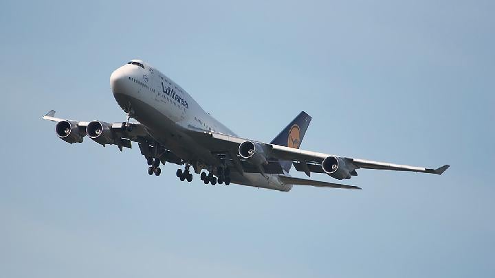 perkembangan-proses-pembelian-pesawat-boeing-oleh-garuda