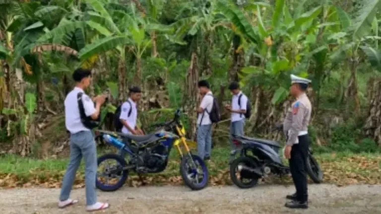 operasi-patuh-singgalang-2025-di-sijunjung,-pelanggaran-naik-tipis