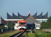 KA Lembah Anai Layani Rute Baru Hingga BIM