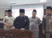 Pemko dan DPRD Bukittinggi Sahkan Perubahan APBD 2025