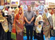 Pariaman Pamer Kerajinan di Inacraft, Yota Balad Ajak Belanja