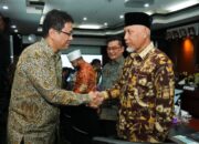Gubernur Sumbar Usul Pusat Tanggung Gaji ASN Daerah