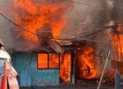 Api Lalap Padang Selatan, 14 Rumah Ludes Terbakar