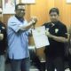 ketum-koni-sumbar-serahkan-sk-koni-padang-pimpinan-erianto