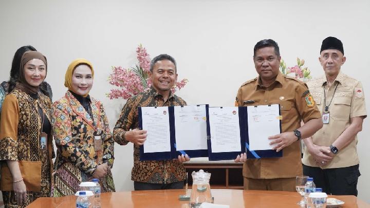 bank-bjb-dan-ipdn-teken-mou-perkuat-pengelolaan-keuangan
