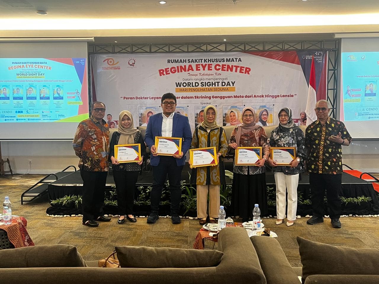 peringati-hari-penglihatan-sedunia,-rskm-regina-eye-center-meriahkan-dengan-seminar-hingga-pemeriksaan-mata-gratis