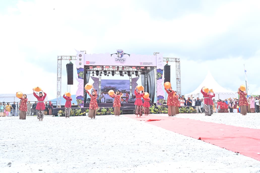 festival-5-danau-solok-masuk-karisma-event-nusantara-2025,-target-jadi-event-internasional