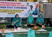 Ketua TP-PKK Agam Latih Etika Komunikasi PKK