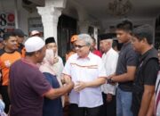 Ketua DPRD Sumbar Ulurkan Bantuan Korban Kebakaran Padang