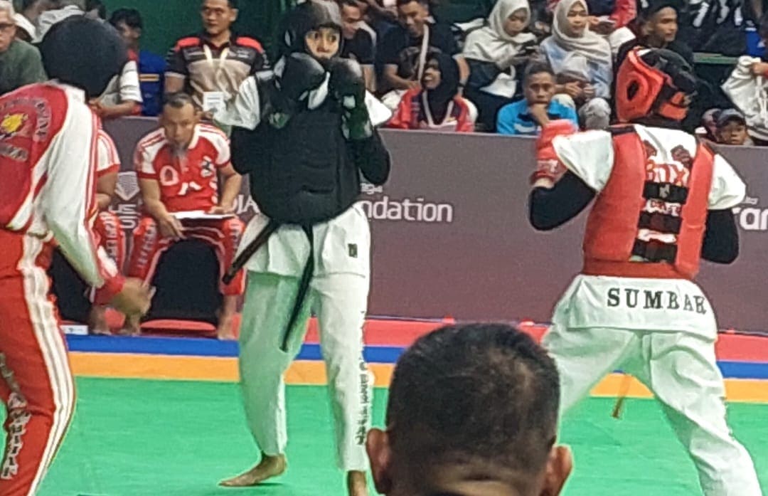 atlet-tarung-derajat-putri-sumbar-berpeluang-ke-final-usai-taklukkan-sumsel-dan-kalbar-di-pon-beladiri-kudus